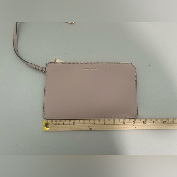 Anne Klein Wristlet Wallet Beige Gold Thin - Picture 5 of 6